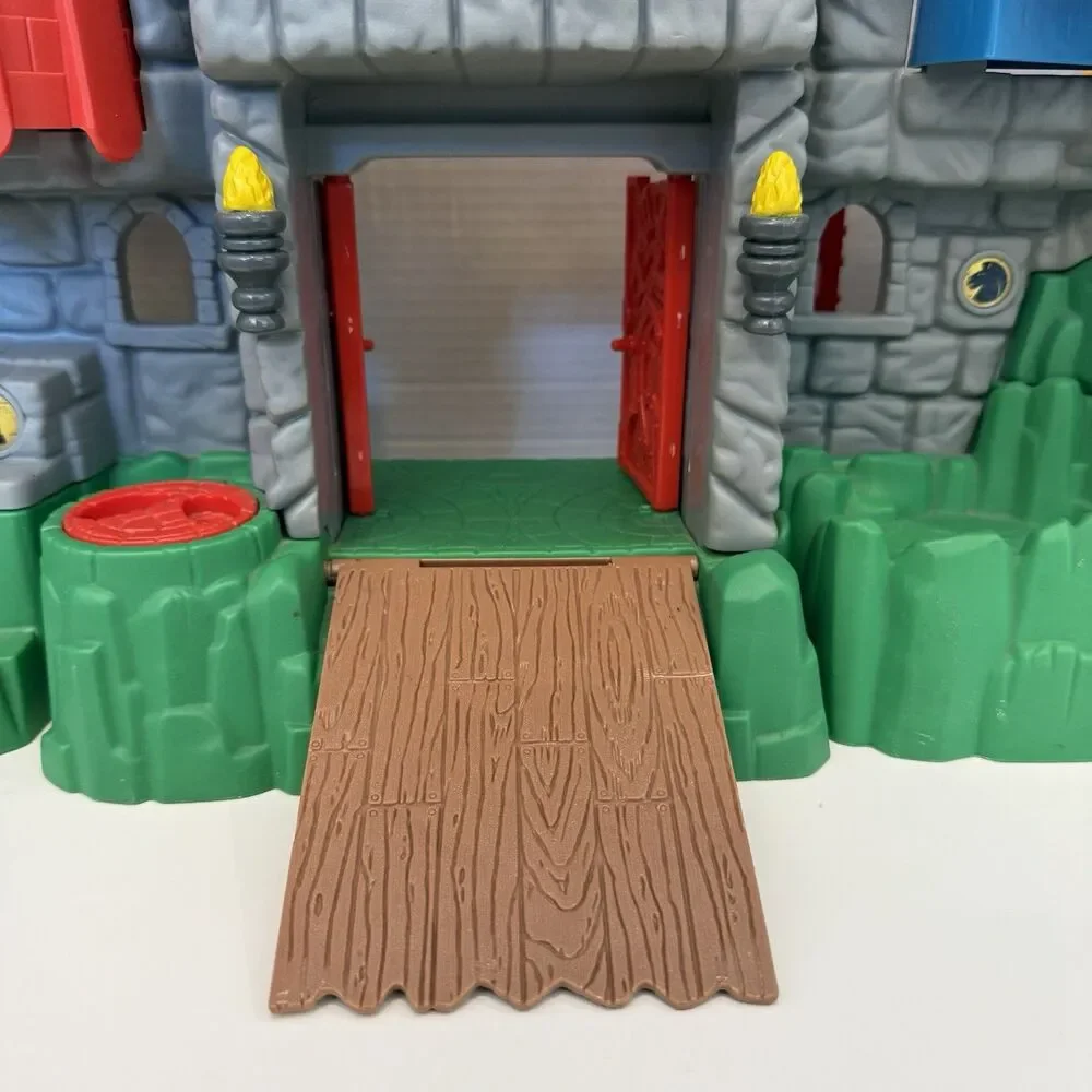 2005 Fisher-Price Imaginext Great Adventures Fold & Carry Castle (J5099)